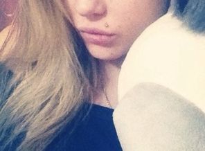 oUKuTtN9vfs