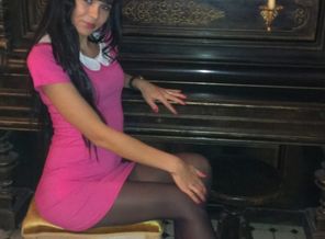 p3FeLWeeLHY