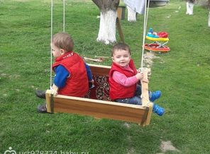 весна порождает улыбки на лицах)))