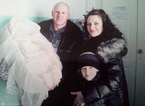 вот наша крепкая счастливая семья!