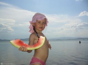 Излучает Соня свет! Девочки светлее нет!