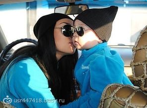 м