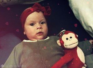 Доця с обезьянкой Тамарой)))