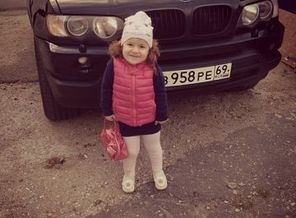 Нелечка))
