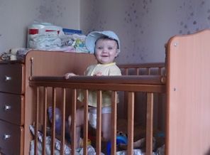 Хулиганим в кроватке