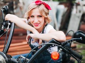 в стиле pin up girl ))