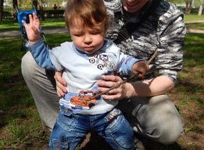 Даня с папой)