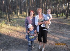 Поход в лес с бабушкой