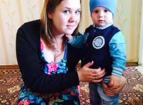 идем отмечать Дюше 1 годик)