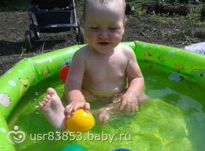 купаемся на даче у тети. Полный восторг!