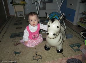 я люблю свою лошадку...))