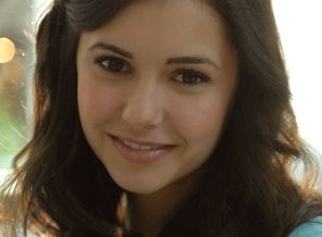 kinopoisk.ru-Nina-Dobrev-1015668