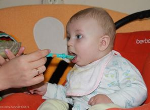 мама давай скорее ложку