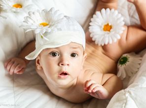 наш малыш Мирон! Ромашек - миллион!
