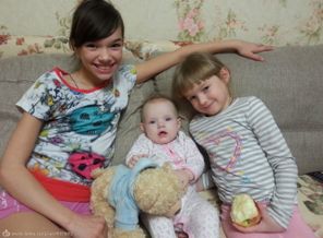 мои три сердечка , мои доченьки