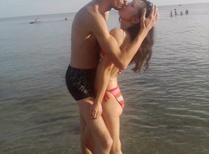 hul9xMTkUtg