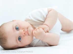 Leuke-Baby-Sideways-480x640