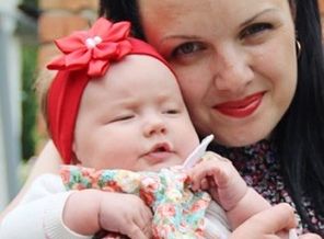 Я живу для нее, я дышу только ею. Я ловлю каждый взгляд, от улыбки балдею. Ты мое чистое, невинное дитя. Расти счастливой доченька моя. Все сделаю родная для тебя. Быть мамой - счастье для меня!