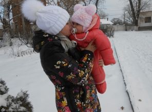первый снежок))))
