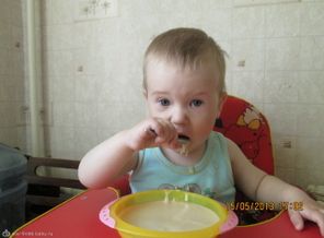 Какой такой павлин-мавлин? Не видишь - мы кушаем!