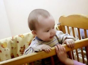 Лежали в больнице,вышла с палаты,захожу а она стоит,я опупела)До этого не могла)