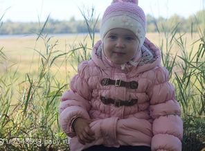 Чтобы не болеть, я люблю гулять в лесу и дышать свежим воздухом=)