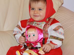 Две девчушки - хохотушки