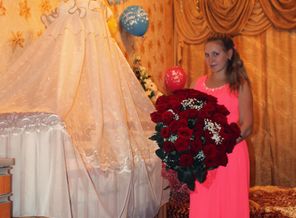 51 роза за каждый см СЫНА )))