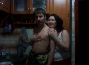 Перерос маму))))