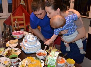 Первый День Рождения Олега