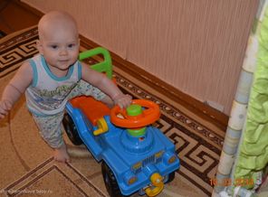 Главное в машине – руль. Я сел за руль – би-би, мамуль!