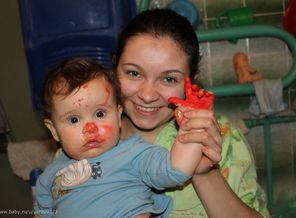 рисовали открыточку маме и бабушке на 8 марта